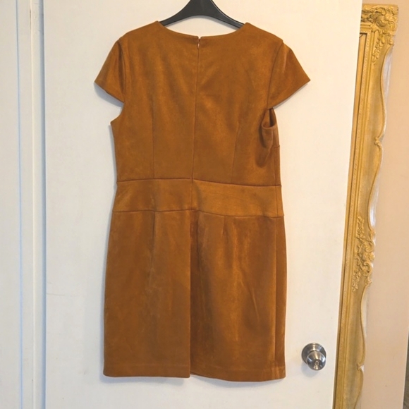 🌟Host Pick🌟DKNY Faux Suede Dress 12 NWT - Picture 7 of 16